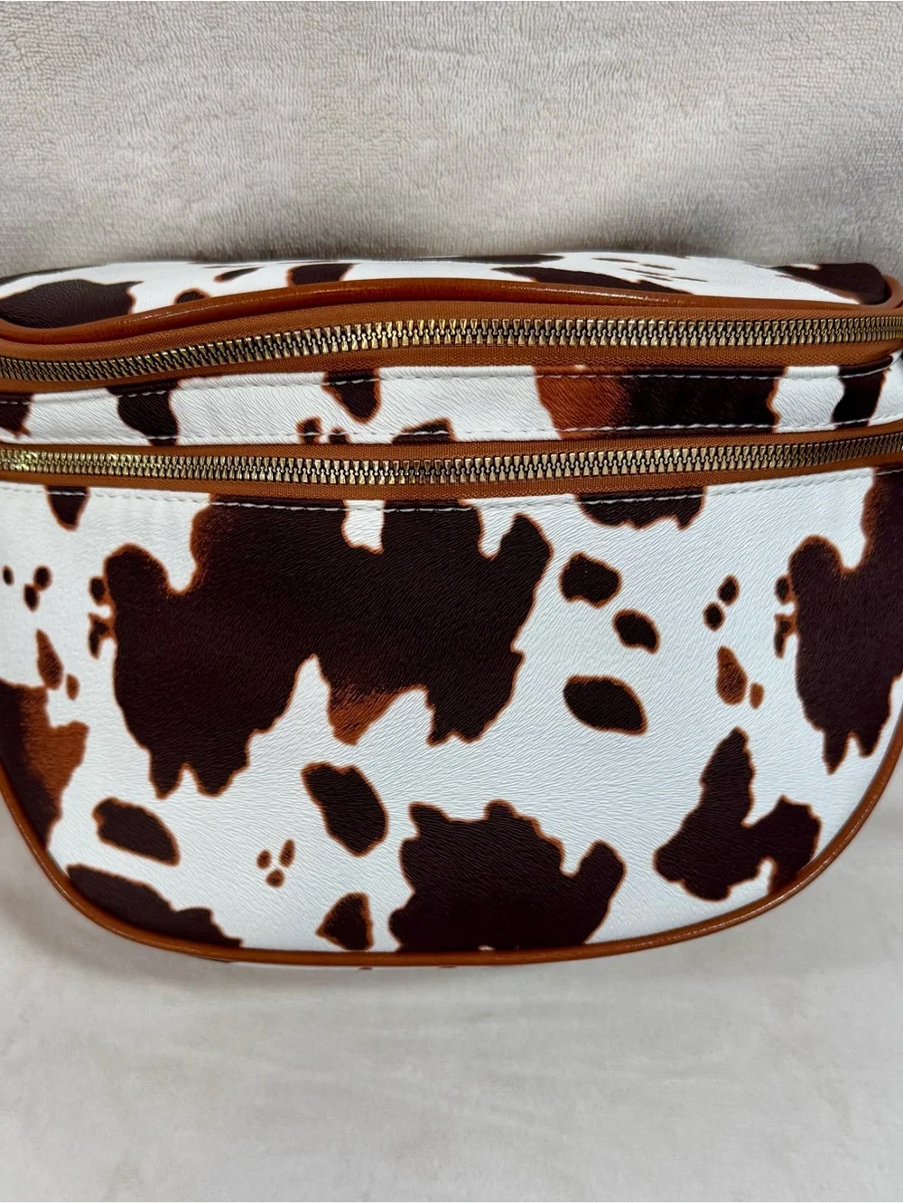 New Cowhide-Print Brown and White Crossbody Bag with Gold Hardware
